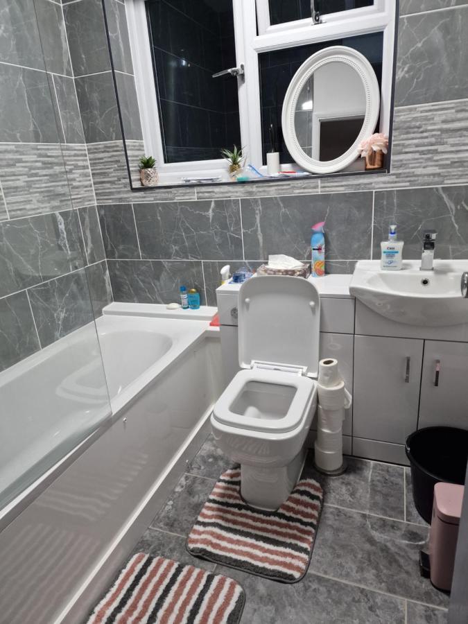 Linx View 4 Bedroom House Грейвсенд Экстерьер фото